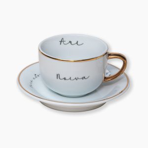 Xícara de cafe personalizada com mensagem er ouro