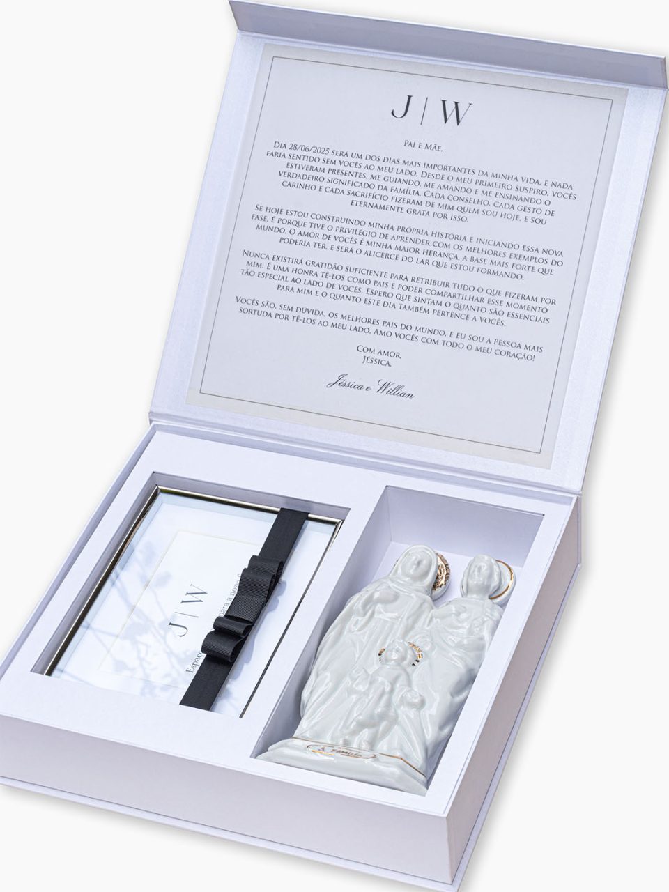 Caixa personalizada Célébrer VI - Pais com porta-retrato e imagem sagrada familia com ouro e convite
