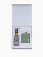 Caixa personalizada Celebrer IX - Solteiro com jack Daniels 375ml e cantil com capa de couro ecológico bordado com inicial