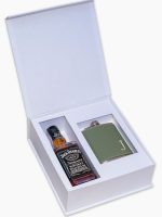 Caixa personalizada Celebrer IX - Solteiro com jack Daniels 375ml e cantil personalizado