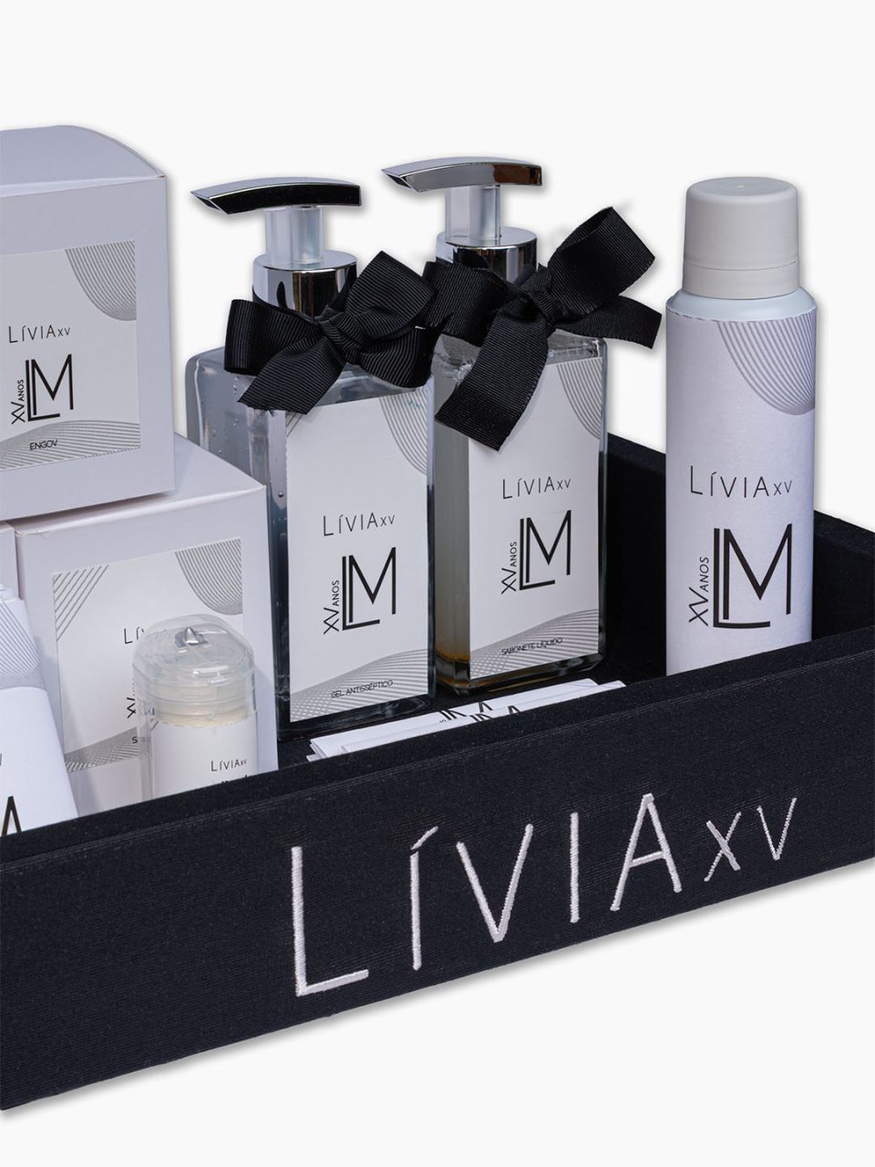 Kit toalete para Festa de 15 anos com bandeja e itens