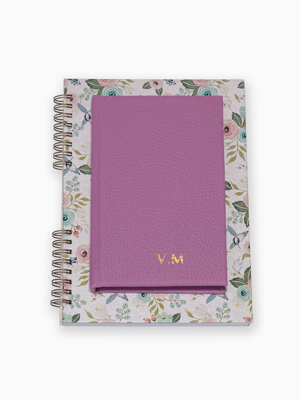 Moleskine personalizado com iniciais em dourado + planner semanal - Presente essencial