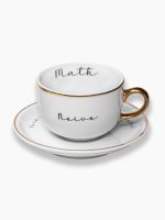 Xícara de cafe personalizada com mensagem e alça de ouro e filetes