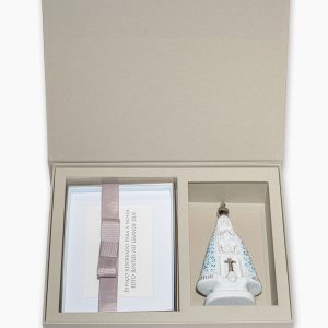 Caixa Personalizada Célébrer VI com porta-retrato personalizado e Imagem de Nossa Senhora pintada e com platina ou ouro