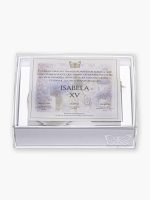 Caixa Personalizada Célébrer VII com convite de festa de XV anos em papel vegetal